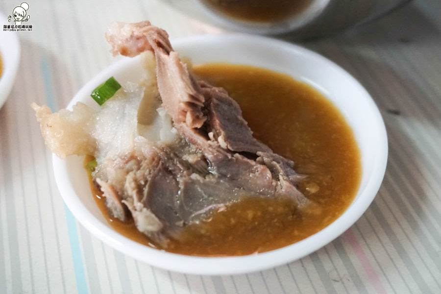 鹽埕美食 鹽埕小吃 必吃 汕頭陽春麵-02759.jpg