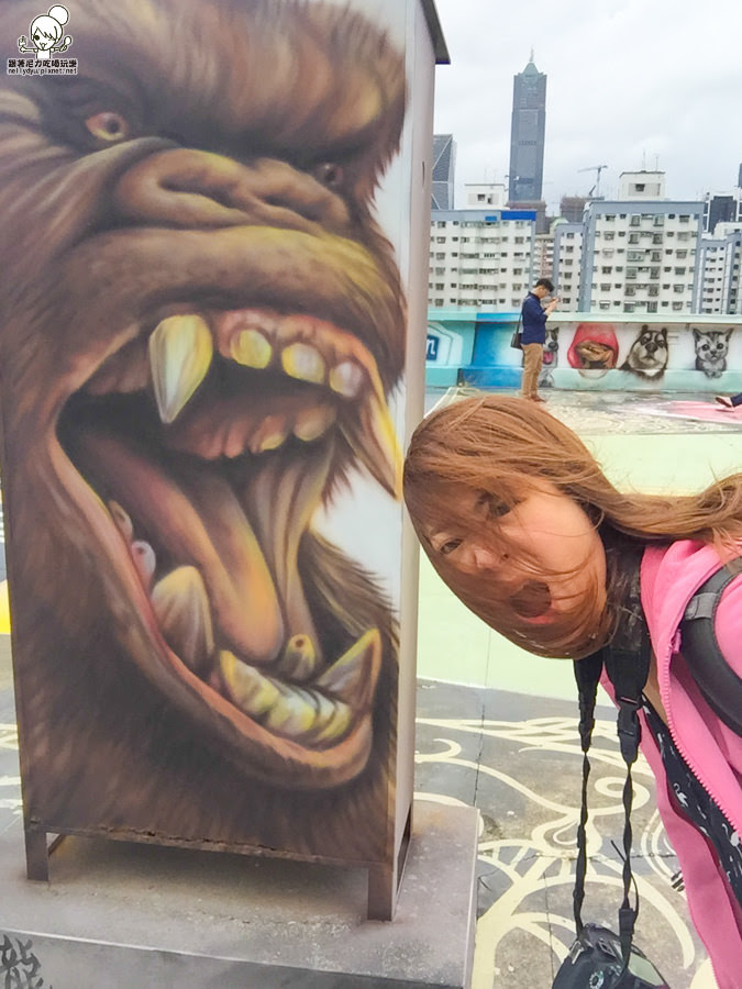 高雄景點 旅遊 輕軌 3d彩繪 恐龍-9722.jpg