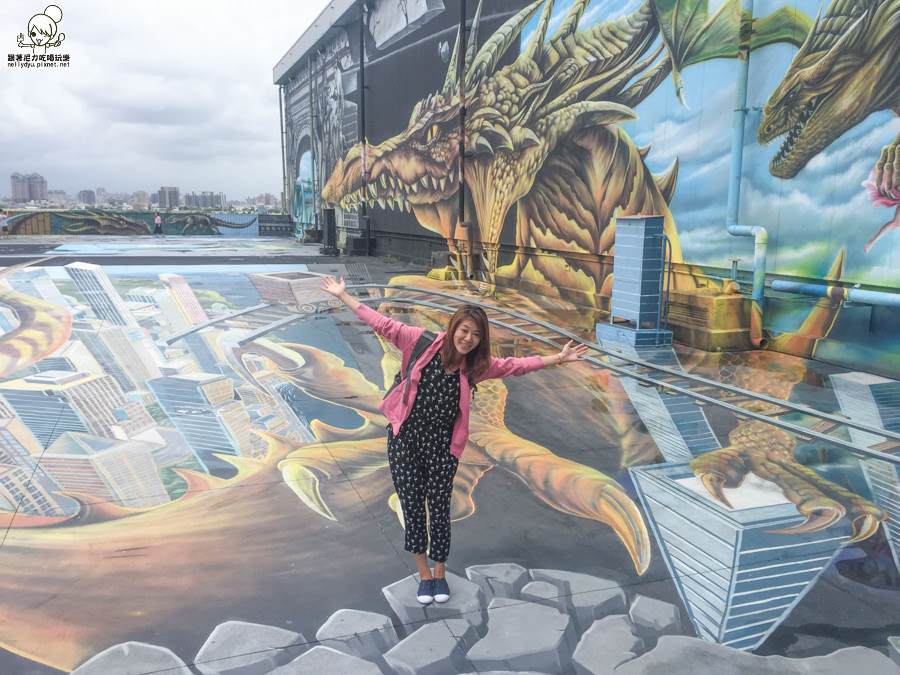 高雄景點 旅遊 輕軌 3d彩繪 恐龍-9779.jpg