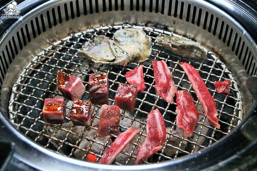 好客燒肉 高雄獨家 南部獨家 新光三越 高雄燒肉 海鮮吃到飽 蝦子吃到飽-0136.jpg