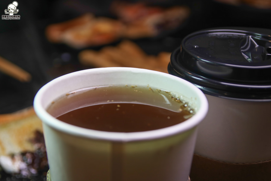 鳳凰窩 熱壓土司 鍋燒意麵 蛋餅 飲料 咖啡 (46 - 50).jpg