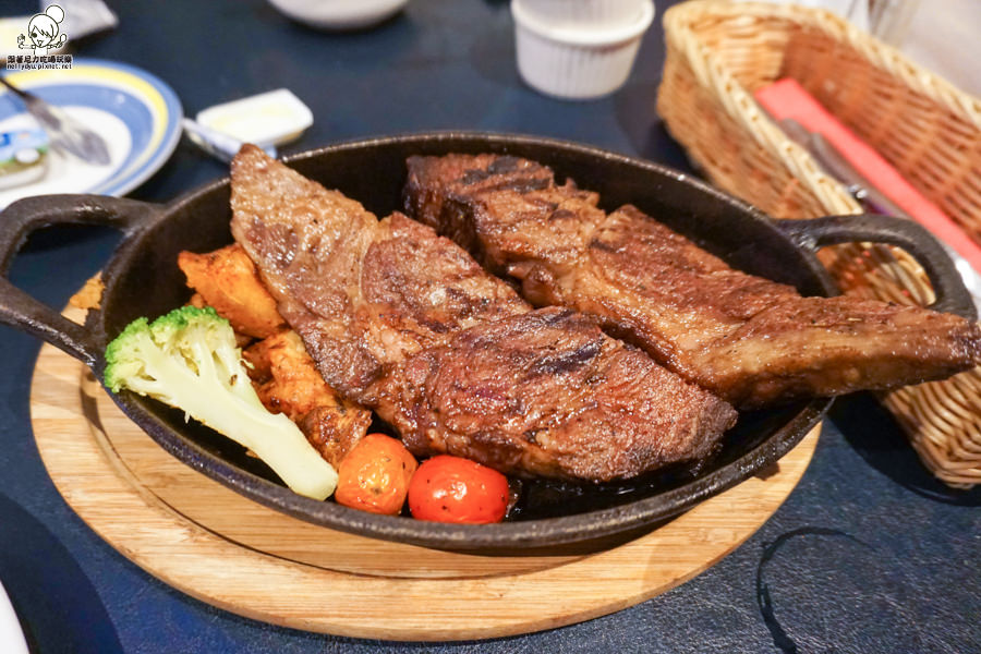 高雄牛排 19 乾式熟成 聚餐 約會 (34 - 37).jpg