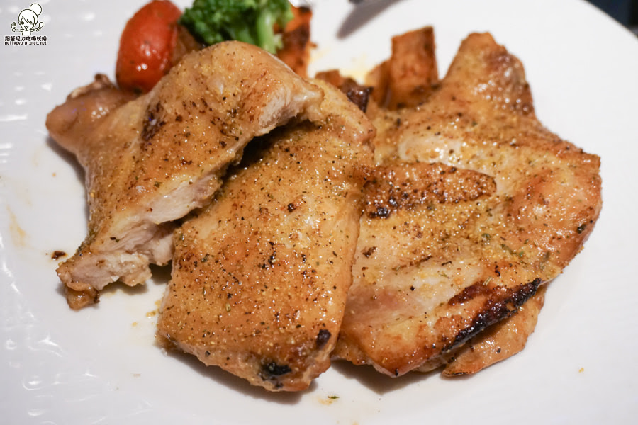 高雄牛排 19 乾式熟成 聚餐 約會 (28 - 37).jpg