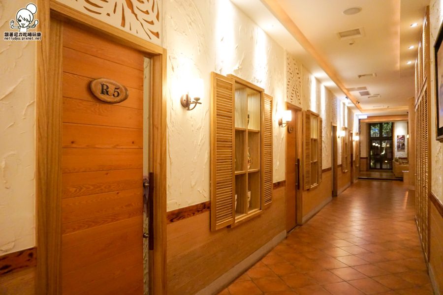 左腳右腳經典泡腳會館 (32 - 40).jpg 左腳右腳經典泡腳會館 (32 - 40).jpg