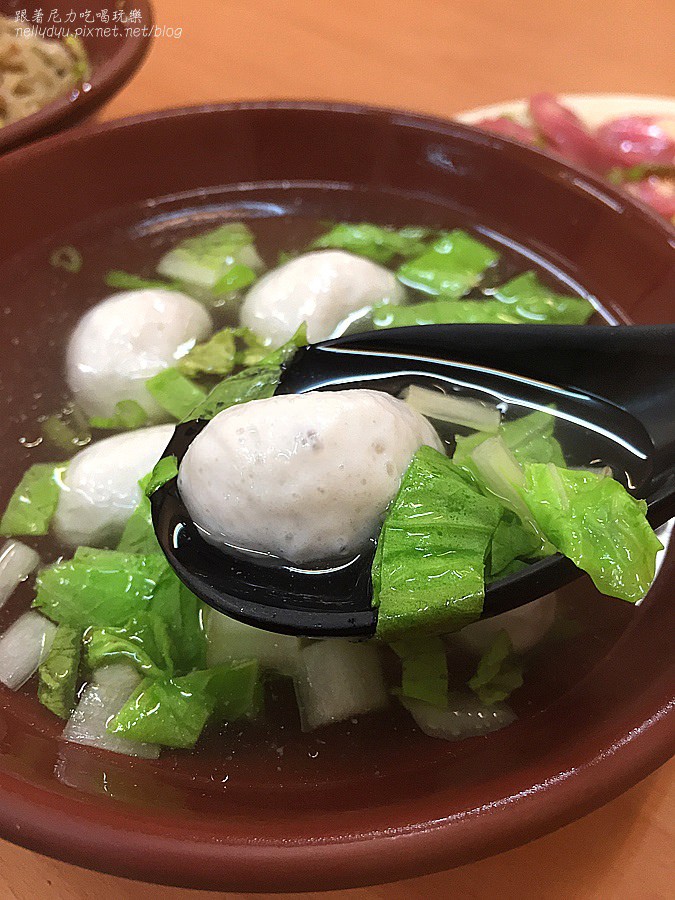 六合夜市老店麵鹽水意麵08.jpg