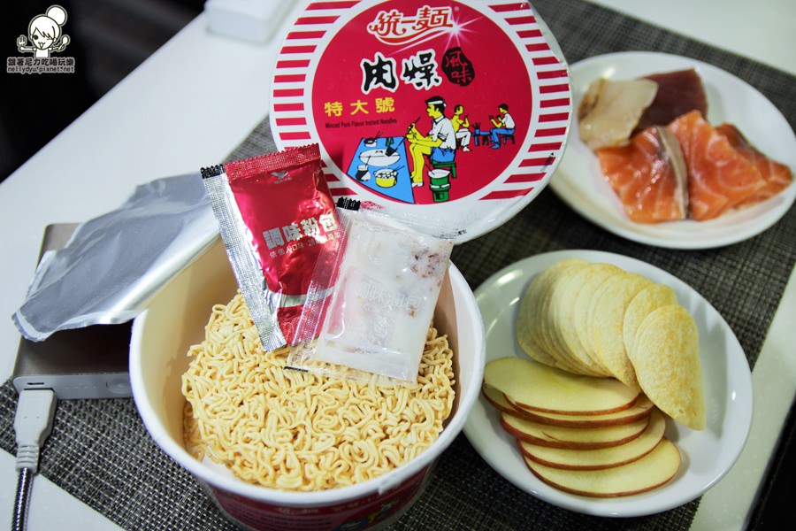 統一泡麵03.JPG