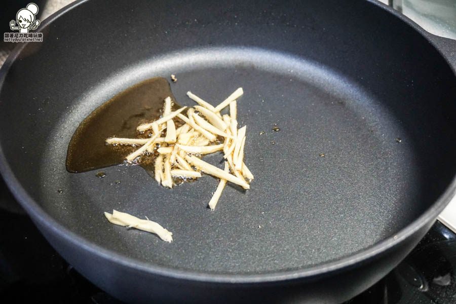 Swiss Diamond鑽石鑄造鍋-25.jpg