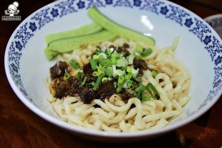 林素蘭牛肉麵 紅燒牛肉麵 高雄牛肉麵27.JPG