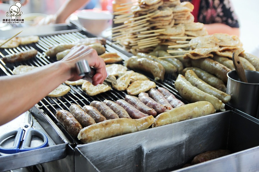 三輪的店 烤黑輪 大腸 香腸02.JPG