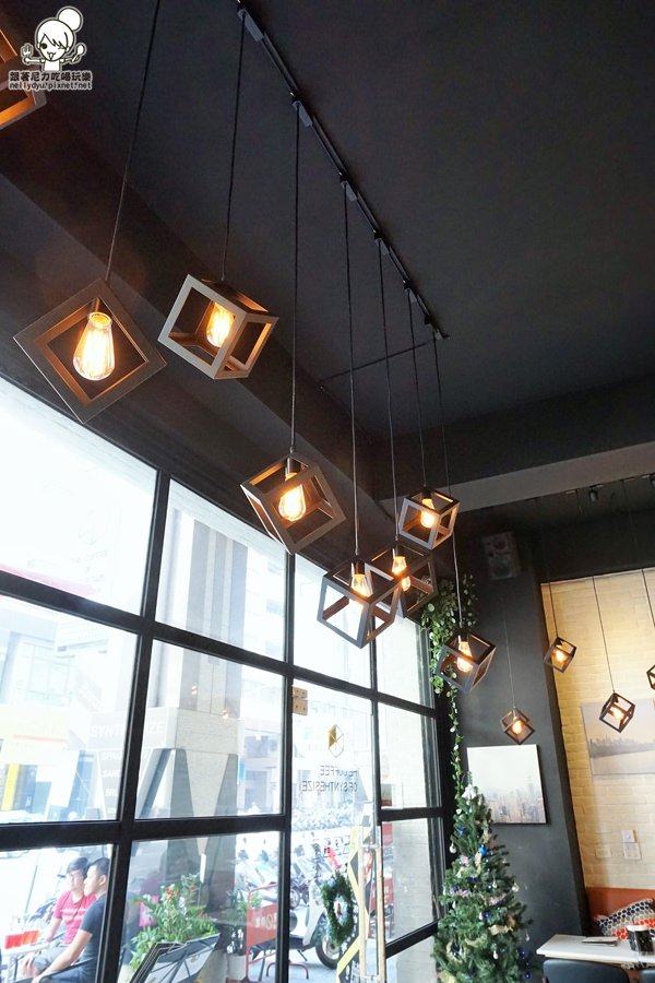 勒塞斯咖啡館09.JPG 勒塞斯咖啡館09.JPG