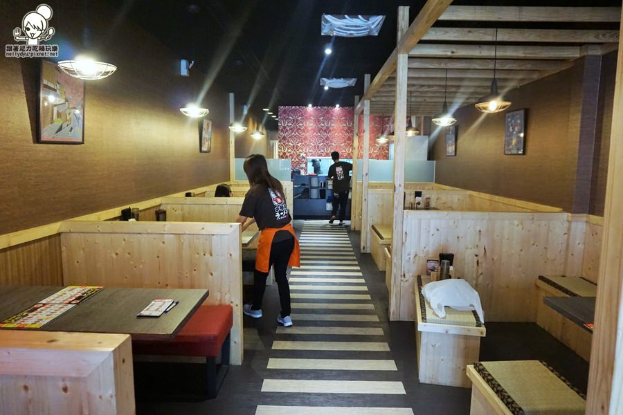 中華豚拉麵02.JPG