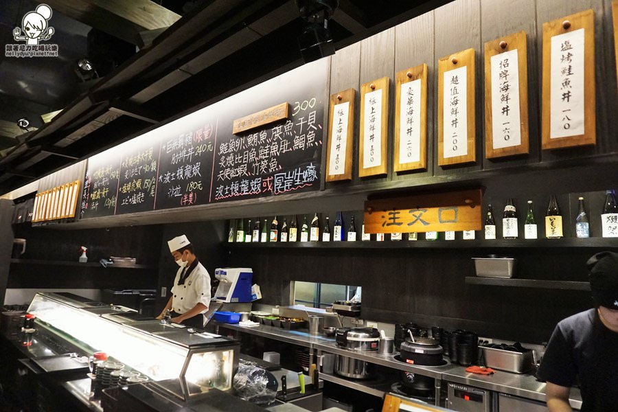 彩虹市集 八阪丼屋 丼飯10.JPG