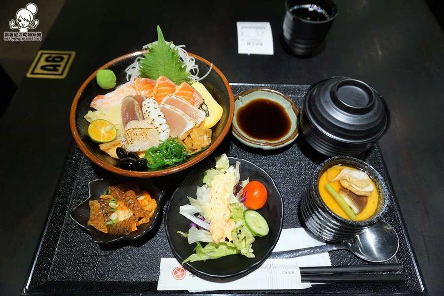 彩虹市集 八阪丼屋 丼飯19.JPG