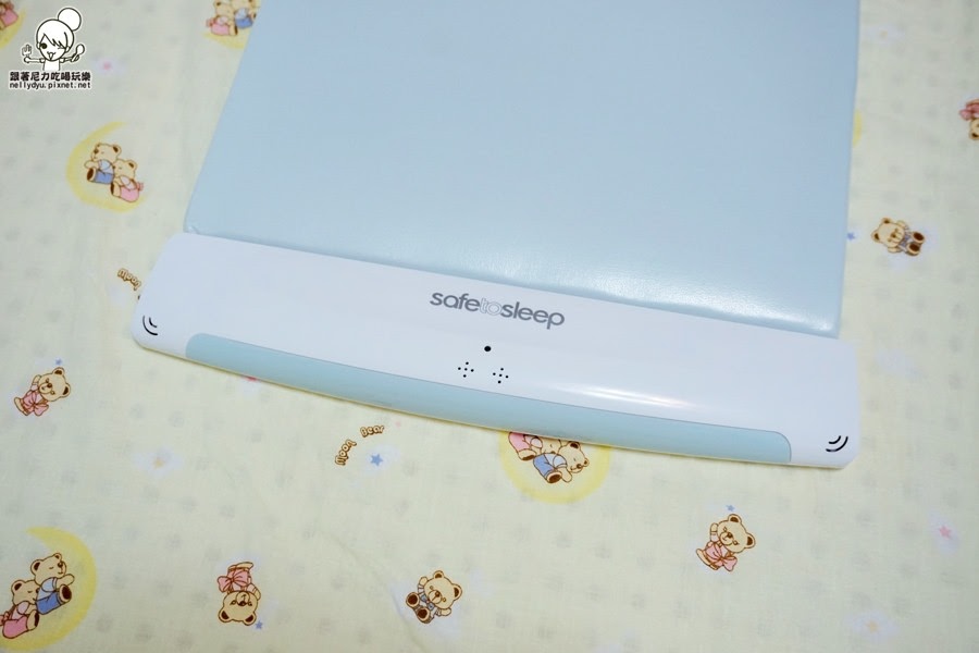  SafeToSleep 嬰兒呼吸監控床墊04.JPG