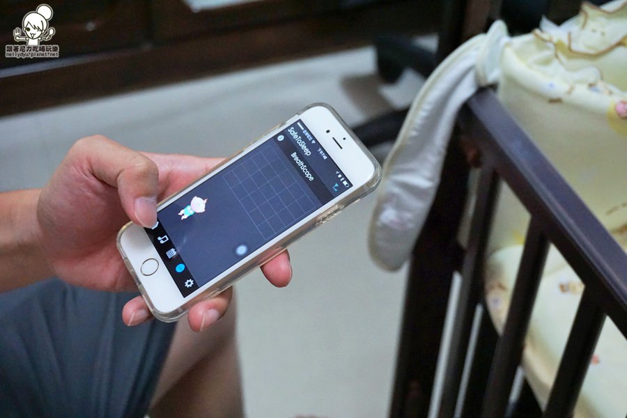  SafeToSleep 嬰兒呼吸監控床墊11.JPG