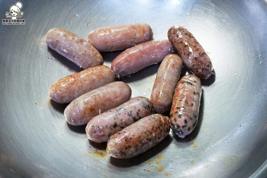 黑珍珠手工香腸03.JPG