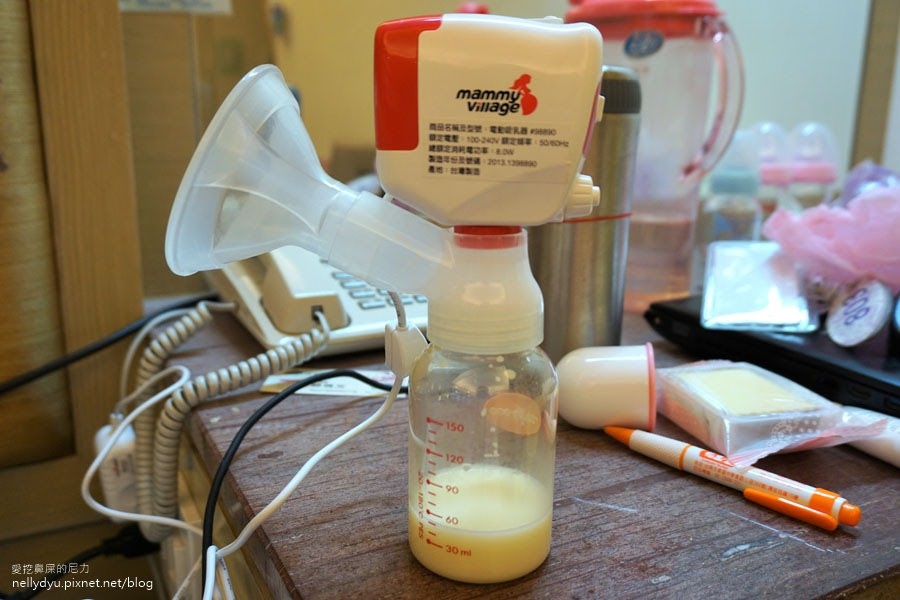 六甲村 手動擠乳器08.JPG