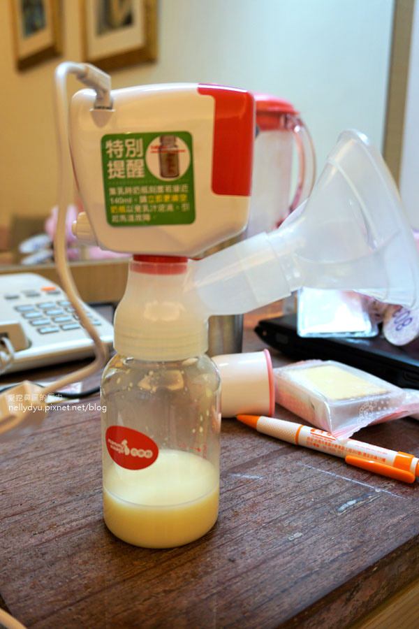 六甲村 手動擠乳器09.JPG