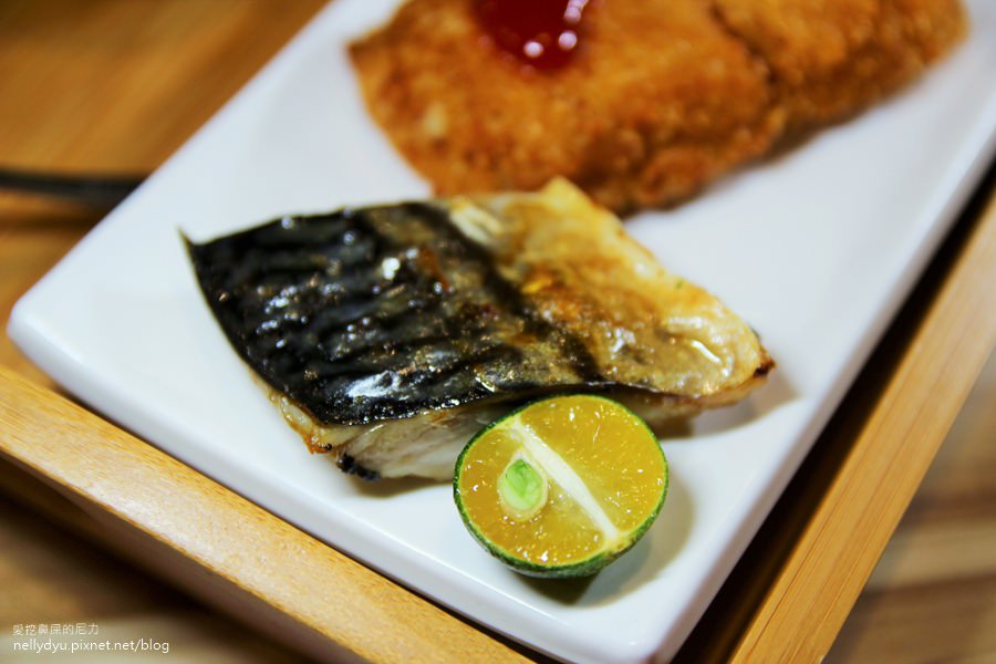 海裕屋 魚定食 丼飯25 .JPG