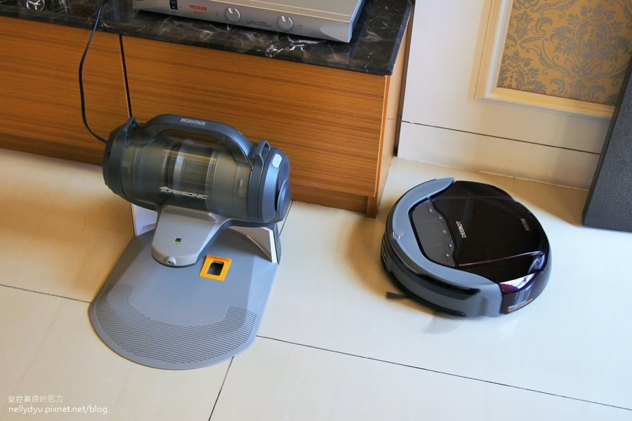 DEEBOT21.JPG