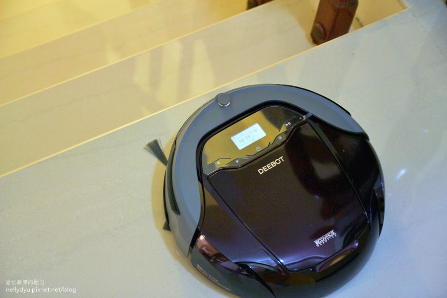 DEEBOT41.JPG