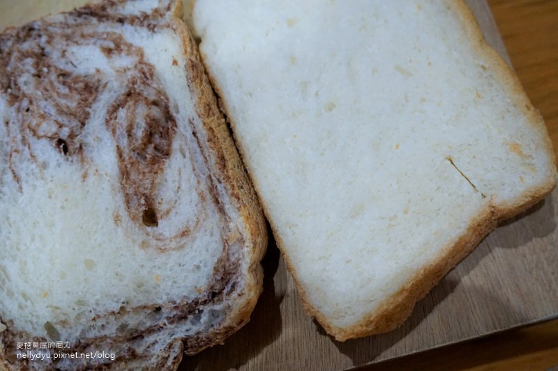 Panasonic SD-BMT1000T13.JPG Panasonic SD-BMT1000T13.JPG