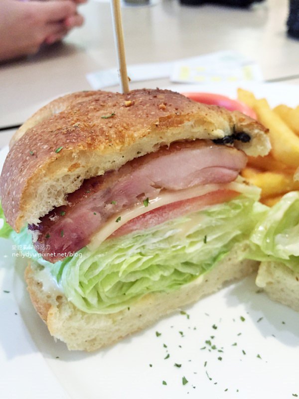 漢明治 handwich+cafe 美術店32.jpg