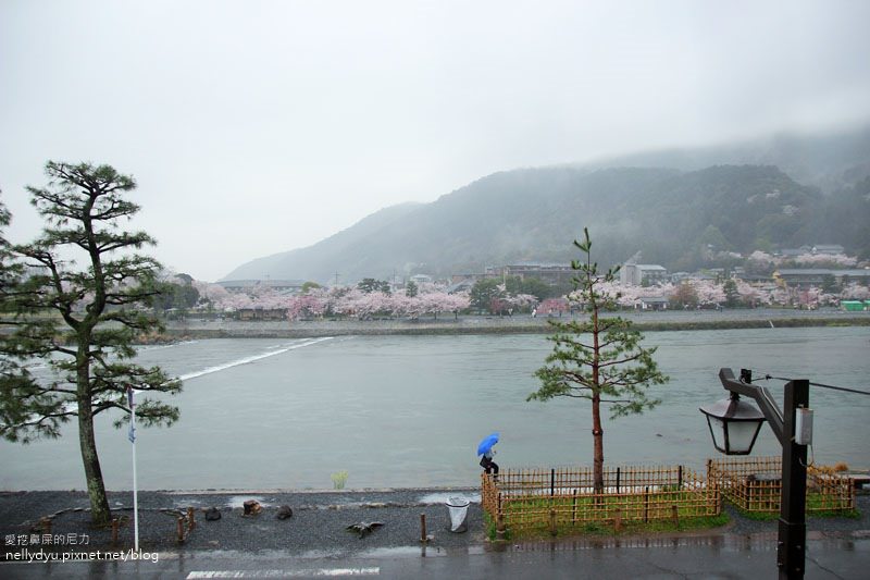 嵐山渡月橋 嵯峨野觀光小火車08.JPG