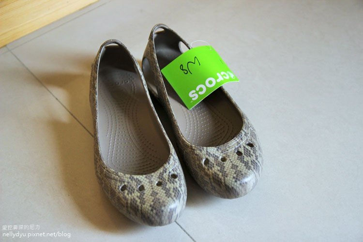 Crocs01.JPG