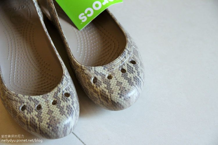 Crocs03.JPG