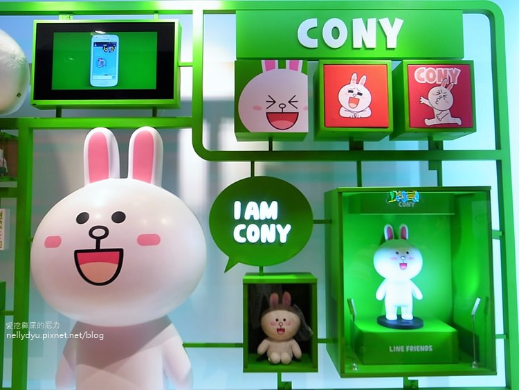 LINE FRIENDS STORE17.JPG