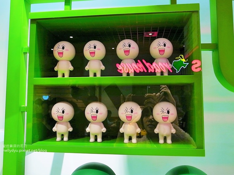 LINE FRIENDS STORE19.JPG