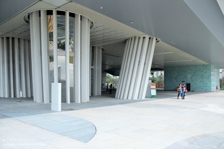 高雄圖書館07.JPG