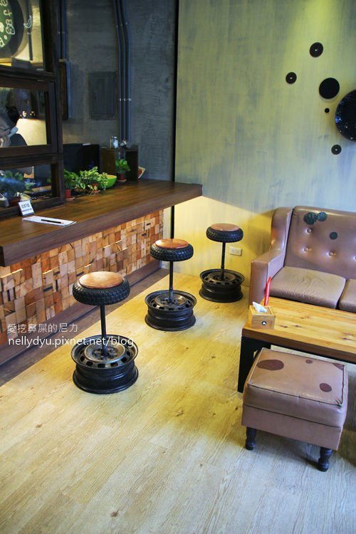 天生澳克 岡山店 Jacaranda06.JPG