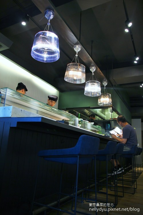 Zoe Sushi Bar02.JPG