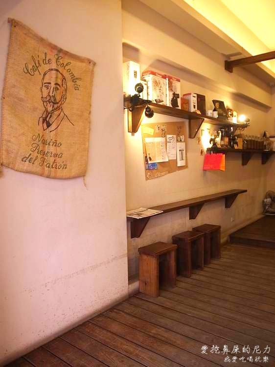 cama18.JPG cama18.JPG