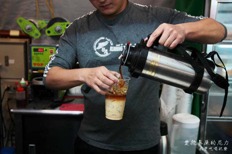 山水茶飲07.JPG