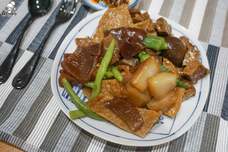 黃家蜂蜜滷味 流動式 滷味 手作 高雄美食 好吃 (20 - 26).jpg