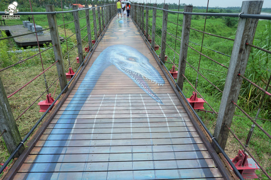萬巒豬腳 屏東旅遊 屏東景點 3d彩繪 萬巒吊橋 (13 - 50).jpg