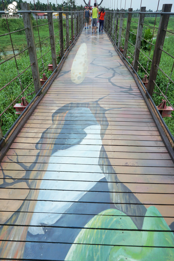 萬巒豬腳 屏東旅遊 屏東景點 3d彩繪 萬巒吊橋 (15 - 50).jpg