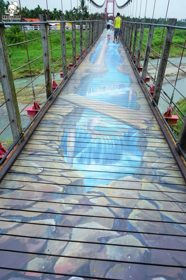 萬巒豬腳 屏東旅遊 屏東景點 3d彩繪 萬巒吊橋 (20 - 50).jpg