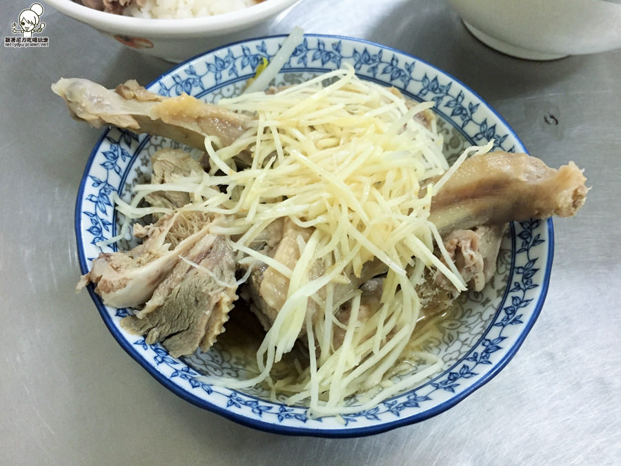 鳳山 鴨肉屋 老店 老字號 銅板美食 高雄美食 高雄必吃 (5 - 15).jpg