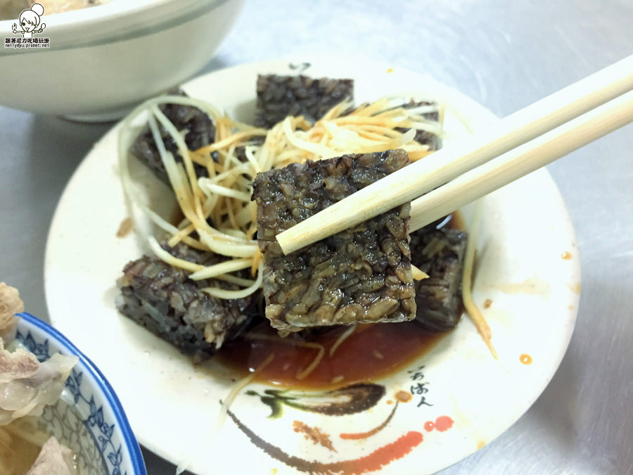 鳳山 鴨肉屋 老店 老字號 銅板美食 高雄美食 高雄必吃 (13 - 15).jpg