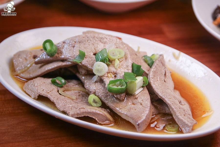 高雄美食 肉燥飯 高雄腿庫飯 老字號美食 老店柏弘肉燥 熱炒 老店