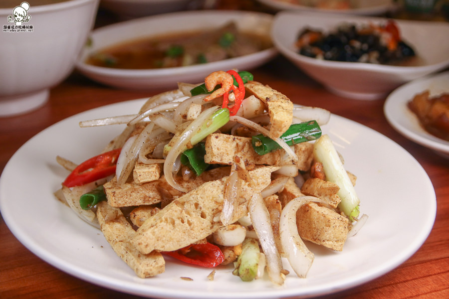 高雄美食 肉燥飯 高雄腿庫飯 老字號美食 老店柏弘肉燥 熱炒 老店