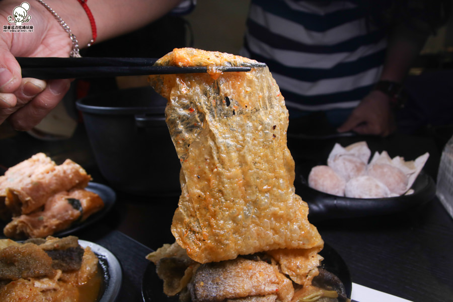 聞雞起爐 港式麻辣雞煲火鍋  高雄火鍋 聚餐 吃火鍋 好吃 美食 港式火鍋