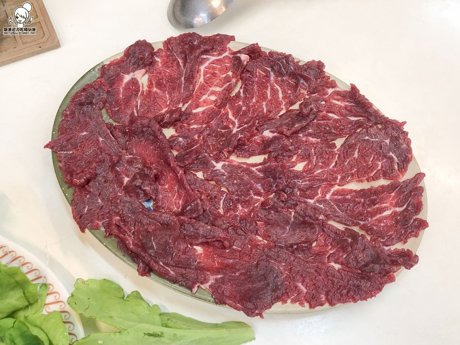 鹽埕美食 鹽埕火鍋 汕頭火鍋 廣東 勝味火鍋 溫體牛肉 鹽埕必吃 