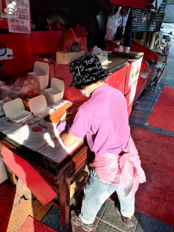  阿惠蔥厚餅 高雄美食 高雄必吃 銅板美食 超夯 排隊