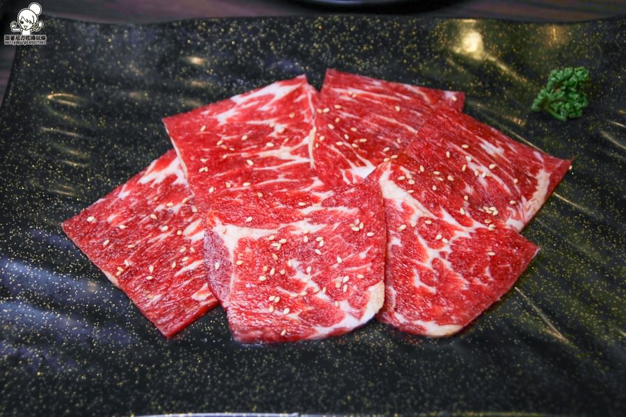 禾町無煙碳火燒肉 高雄吃到飽 燒肉吃到飽 高雄美食 高雄必吃 烤肉 燒肉 聚餐