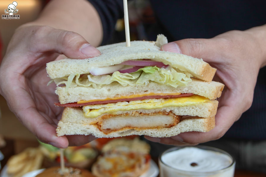 高雄早午餐 早午餐 早午餐拼盤 早餐 好吃 高雄美食 高雄必吃